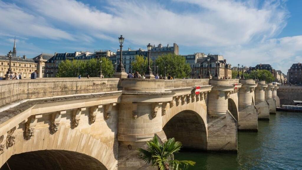 pont-neuf-au-soleil.jpg